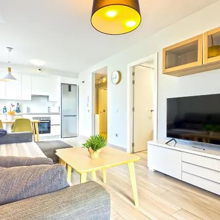 Apartment In With Fabulous Views *