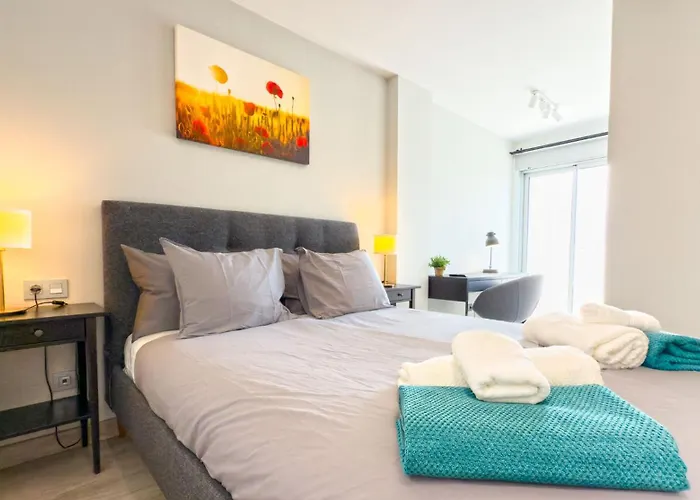 In With Fabulous Views Apartman