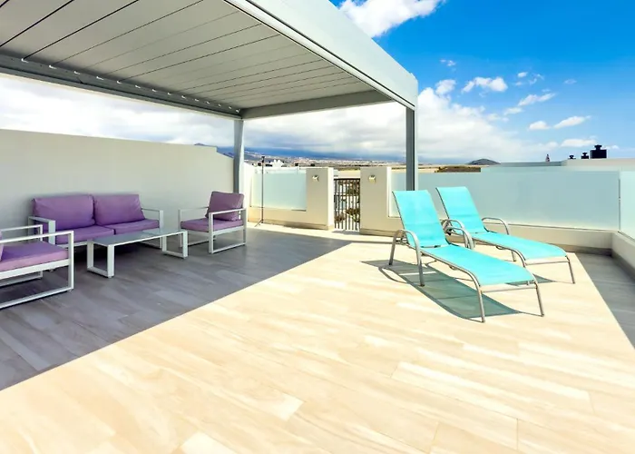 In With Fabulous Views Apartman
